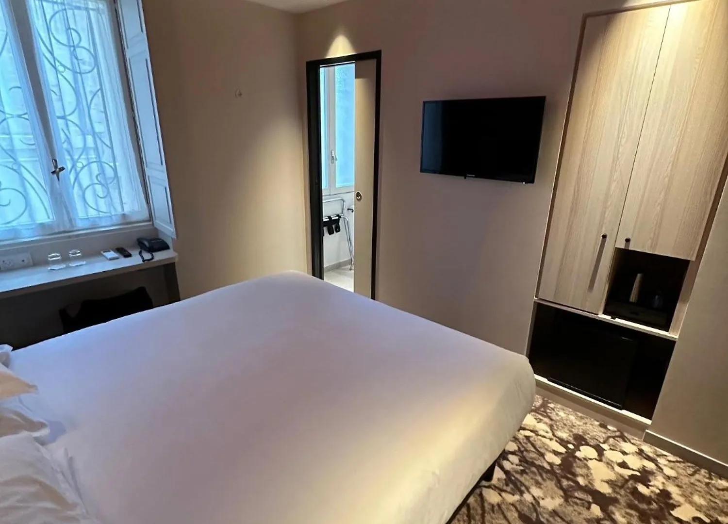 Hotel Le Medieval Palais Des Papes Avignon