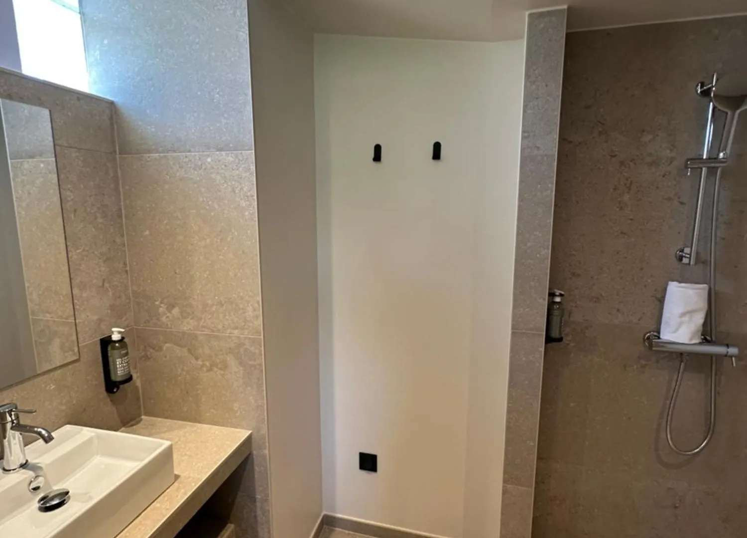 Hotel Le Medieval Palais Des Papes Avignon