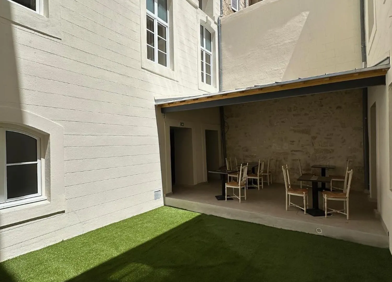 Hotel Le Medieval Palais Des Papes Avignon