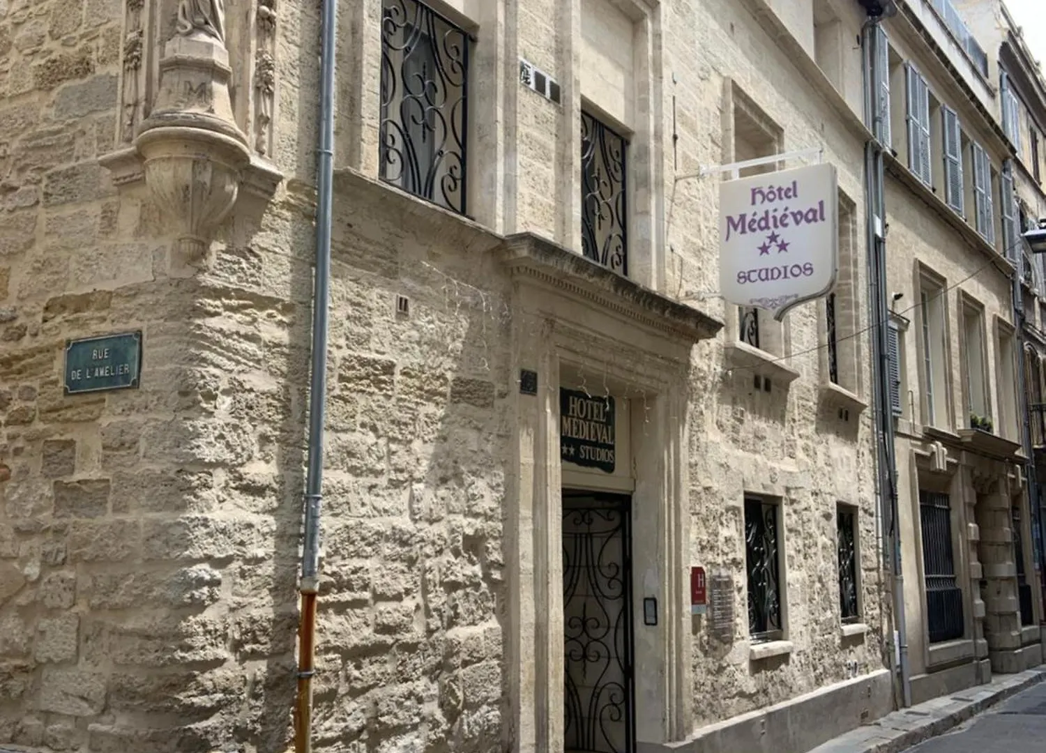 Hôtel Le Médiéval Avignon
