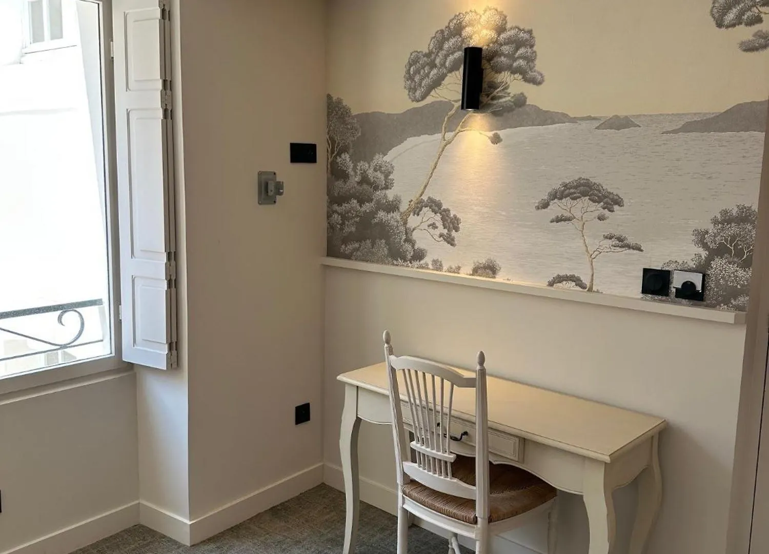 Hotel Le Medieval Palais Des Papes 3*, Avignon