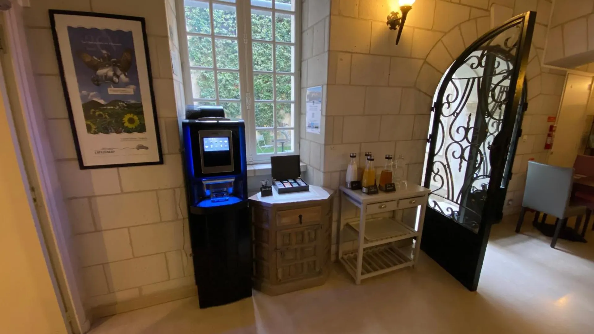 Hotel Le Medieval Palais Des Papes Avinyon