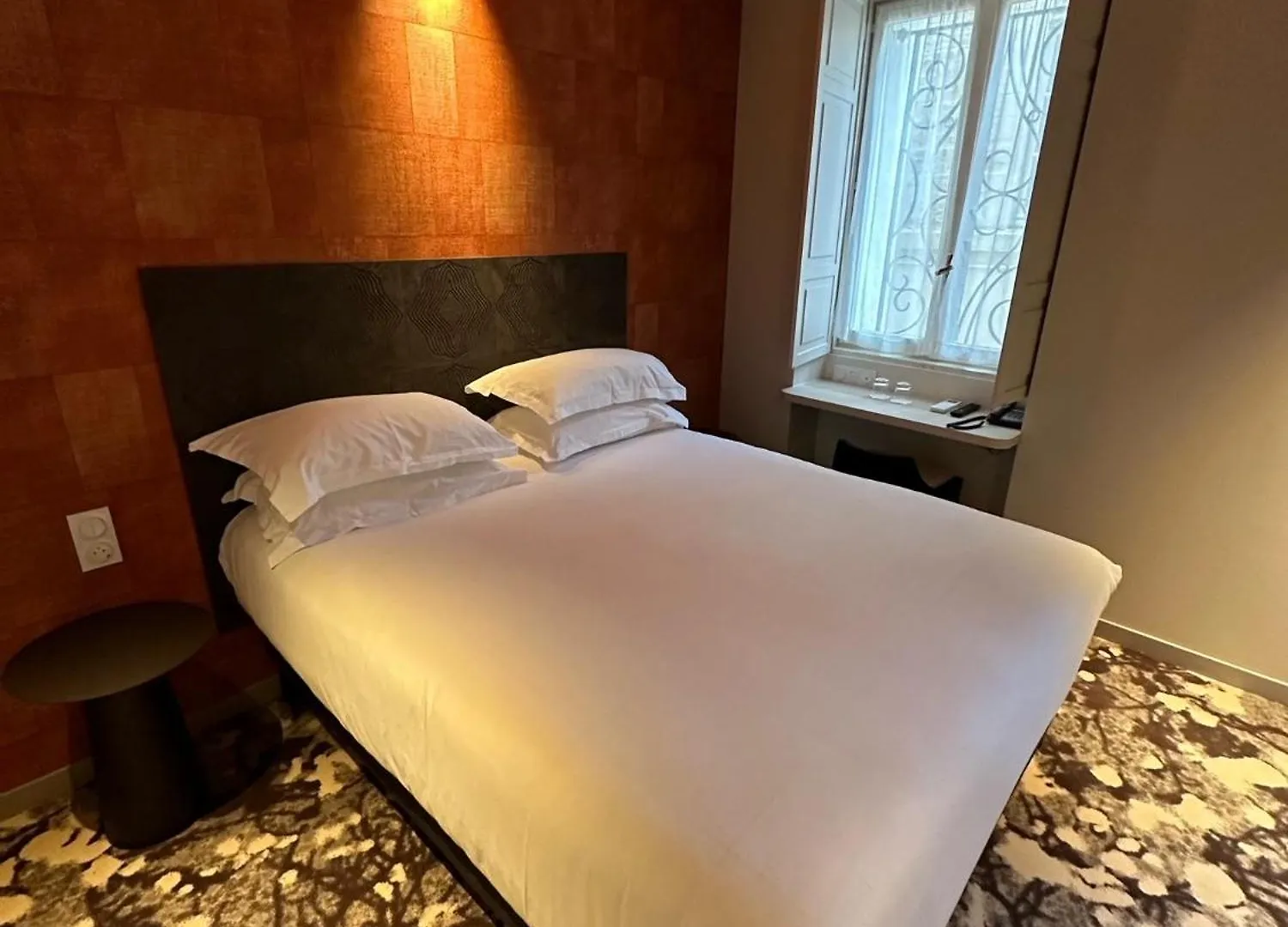 Hotel Le Medieval Palais Des Papes Avinyon