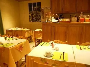 Hotel Le Medieval Palais Des Papes Avinyon 3*,  Fransa